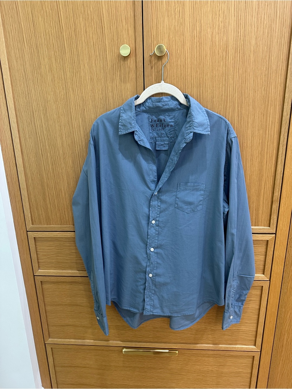 Frank & Eileen Slate Blue Long-Sleeve Button-Up Shirt